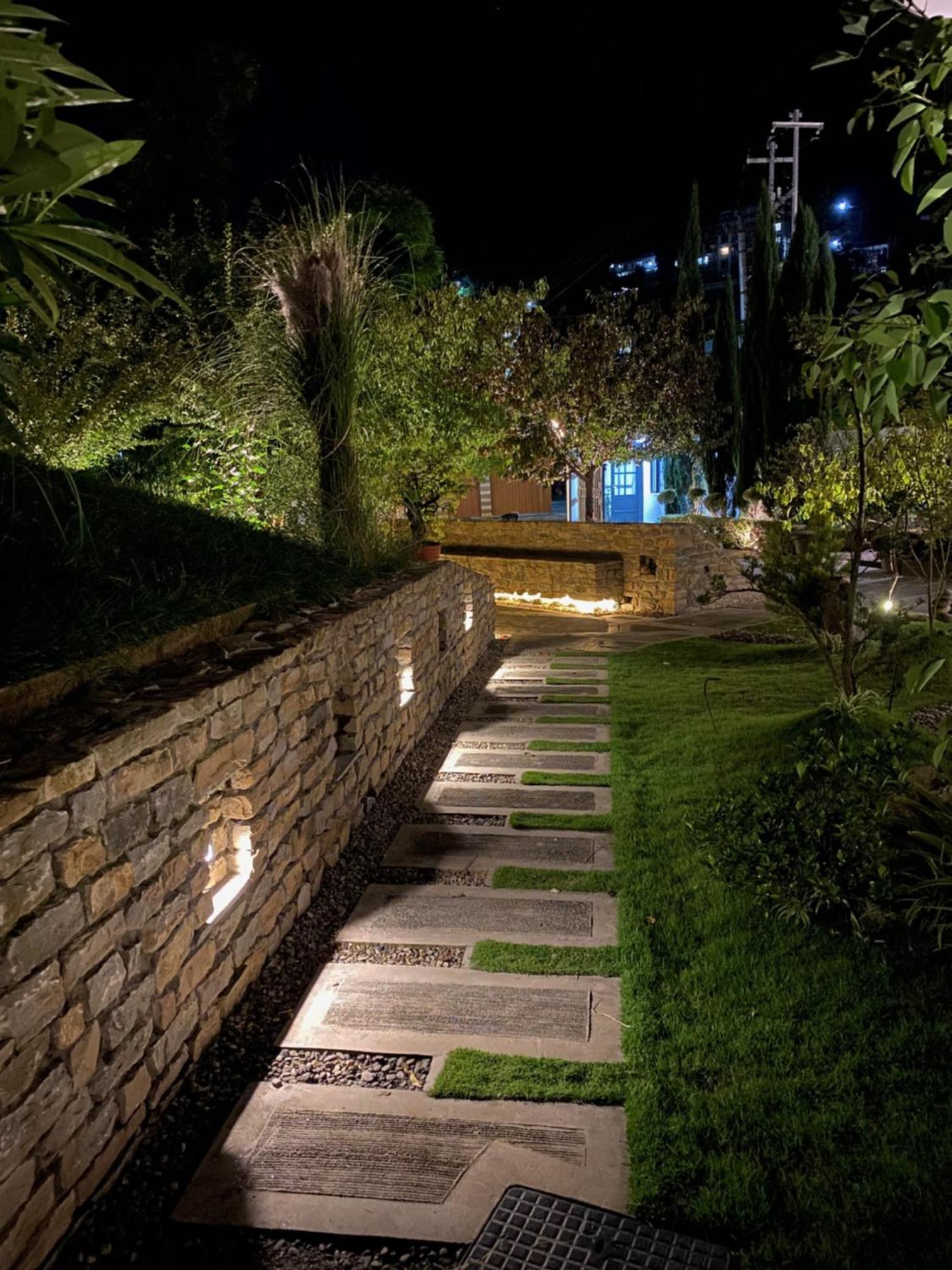 Uma Residence And Suites Kathmandu Exterior photo